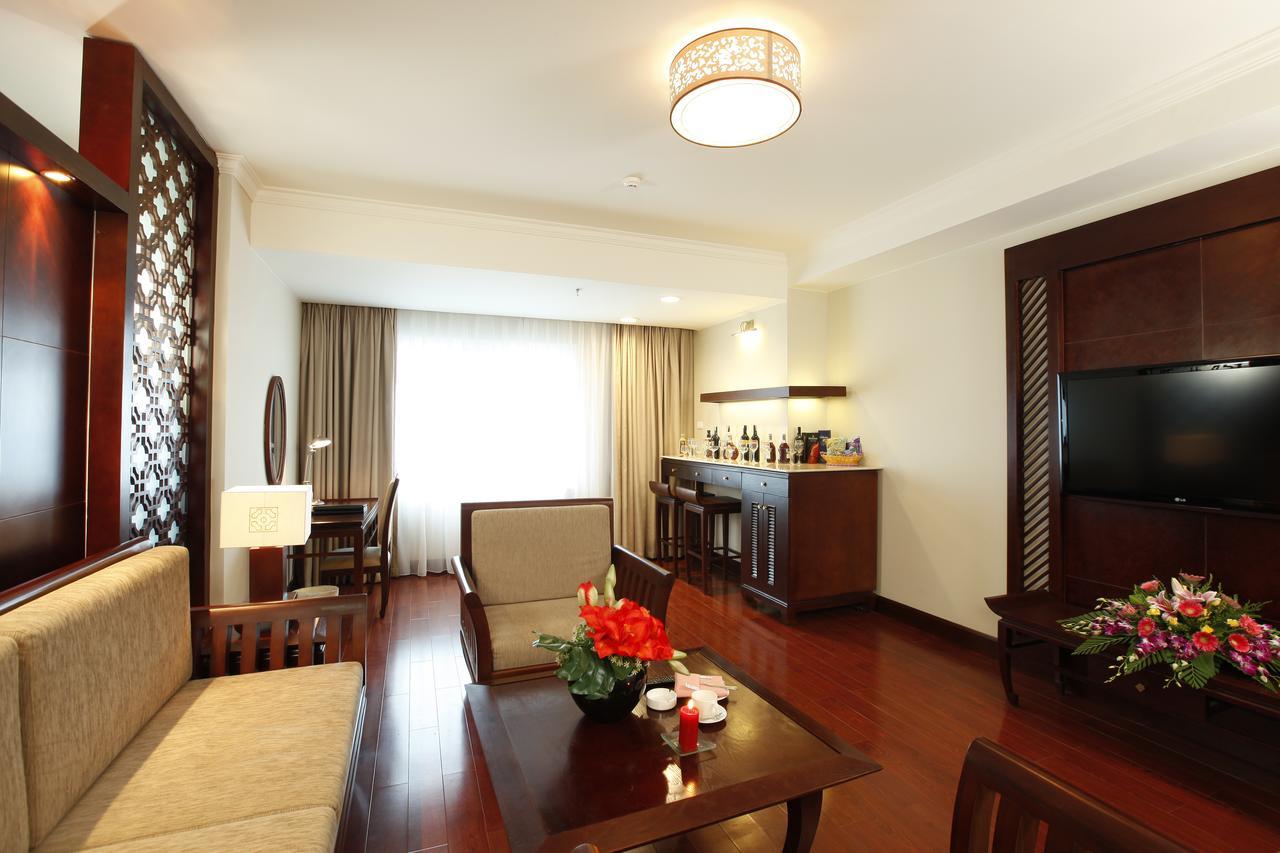 Majestic Mong Cai Hotel Exterior photo